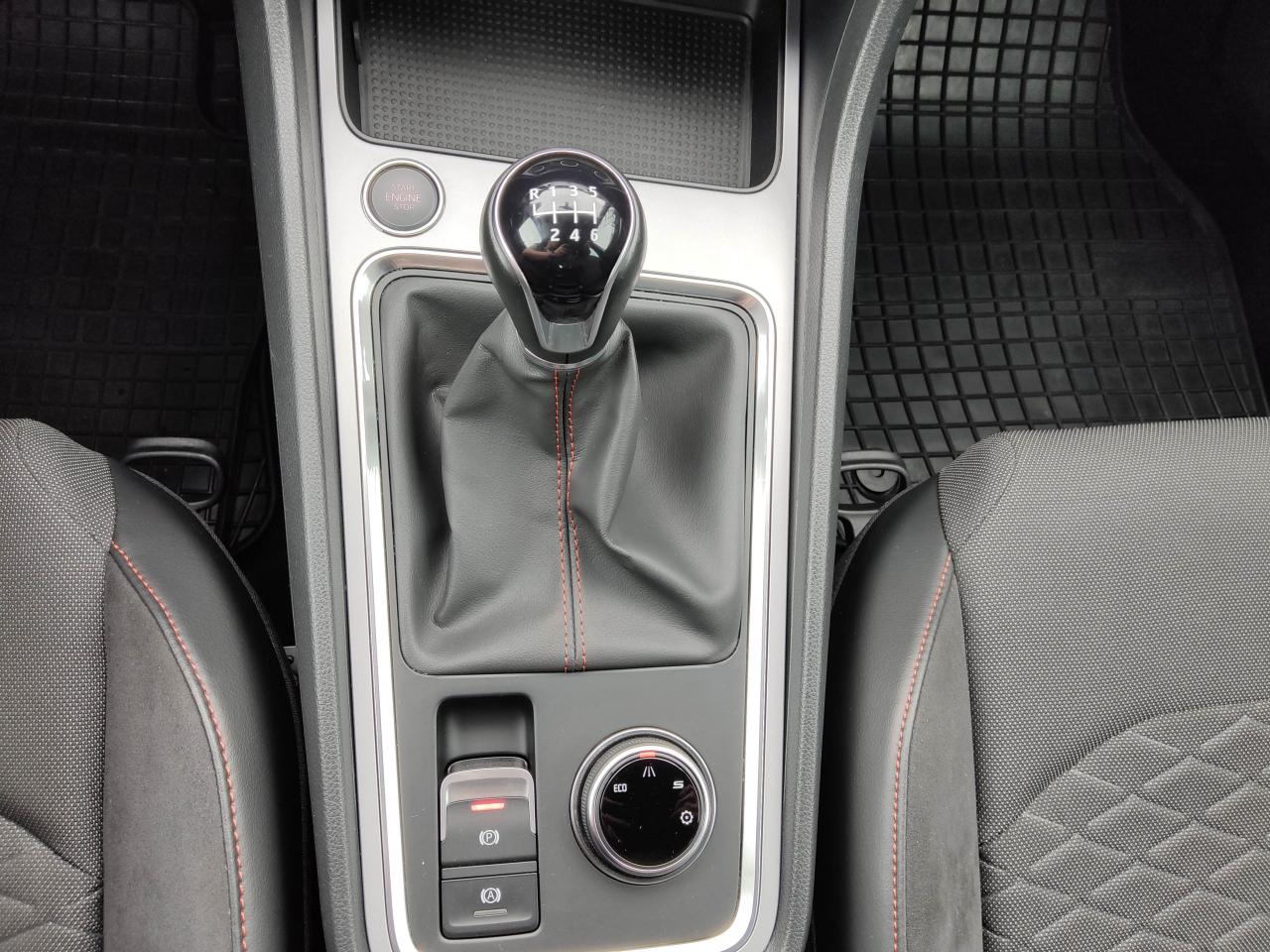 Seat ATECA 1.5 SITZH. FULL-LINK KAMERA DAB+ Bildbeschreibung: Seat ATECA 1.5 SITZH. FULL-LINK KAMERA DAB+