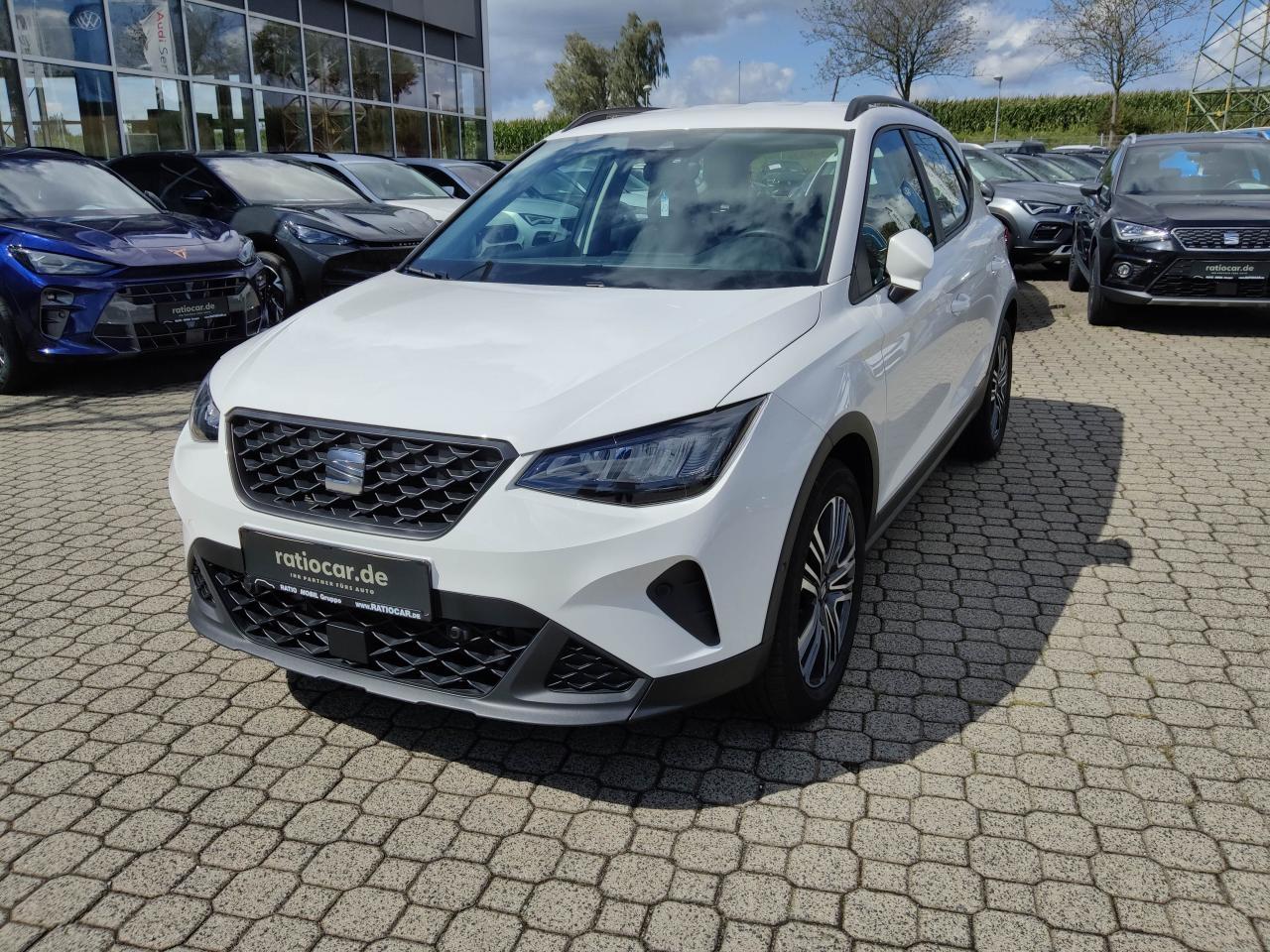 Seat ARONA STYLE EDITION 1.0 TSI FULL-LINK EINPARKH. Bildbeschreibung: Seat ARONA STYLE EDITION 1.0 TSI FULL-LINK EINPARKH.
