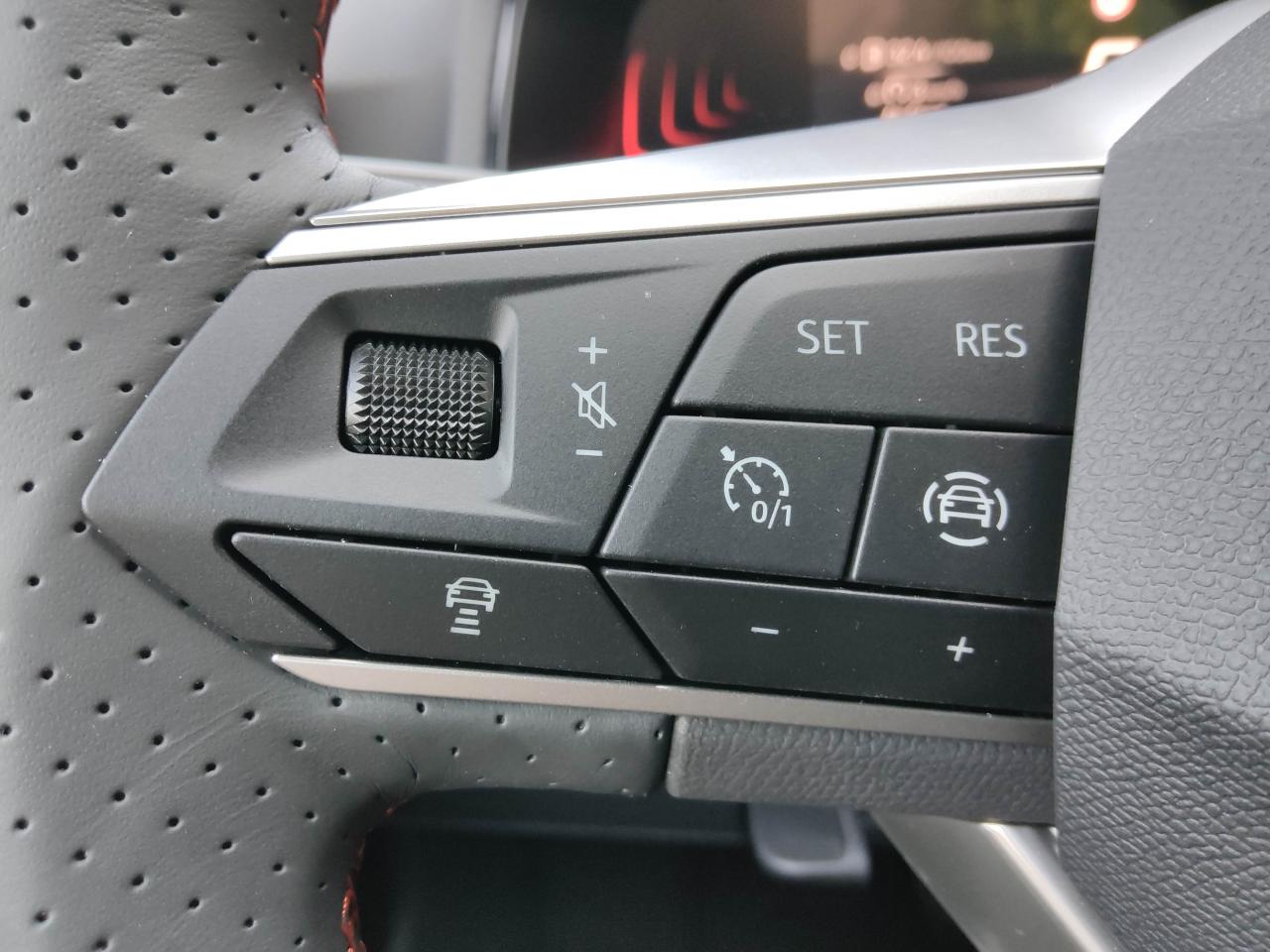 Seat IBIZA FR 1.0 TSI DSG NAVI SITZHEIZ. KAMERA EPH Bildbeschreibung: Seat IBIZA FR 1.0 TSI DSG NAVI SITZHEIZ. KAMERA EPH