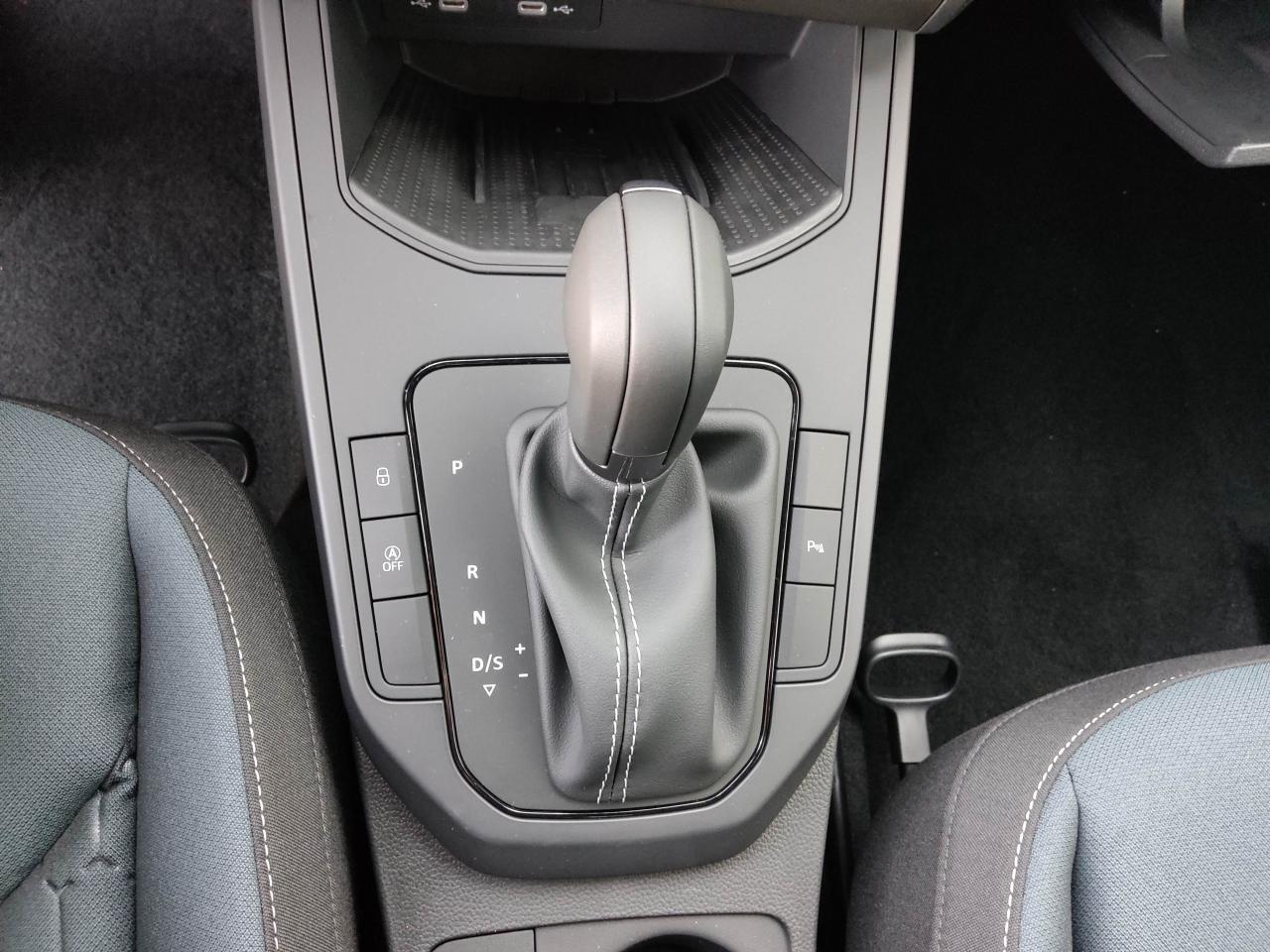 Seat IBIZA 1.0 STYLE, CO2-Klasse: B, NAVI SITZHEIZ. EINPARKH. Bildbeschreibung: Seat IBIZA 1.0 STYLE, CO2-Klasse: B, NAVI SITZHEIZ. EINPARKH.