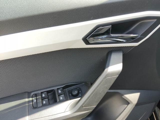 Seat ARONA XCELLENCE 1.0 TSI NAVI PARKLENKASSIS. DAB+ Bildbeschreibung: Seat ARONA XCELLENCE 1.0 TSI NAVI PARKLENKASSIS. DAB+