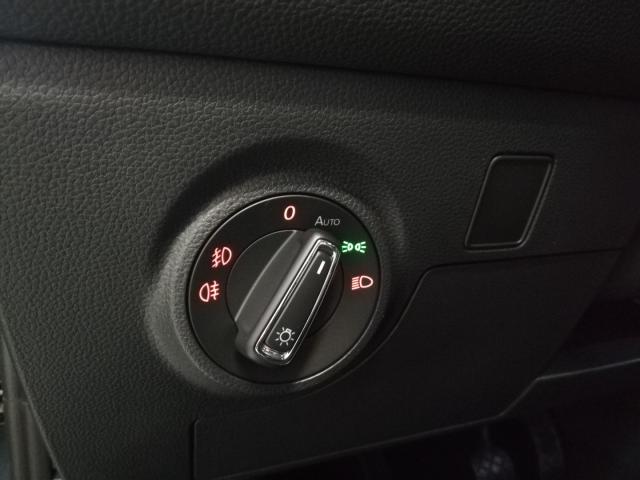 Seat IBIZA BLACK EDITION 1.0 TSI NAVI SITZH. KAMERA Bildbeschreibung: Seat IBIZA BLACK EDITION 1.0 TSI NAVI SITZH. KAMERA