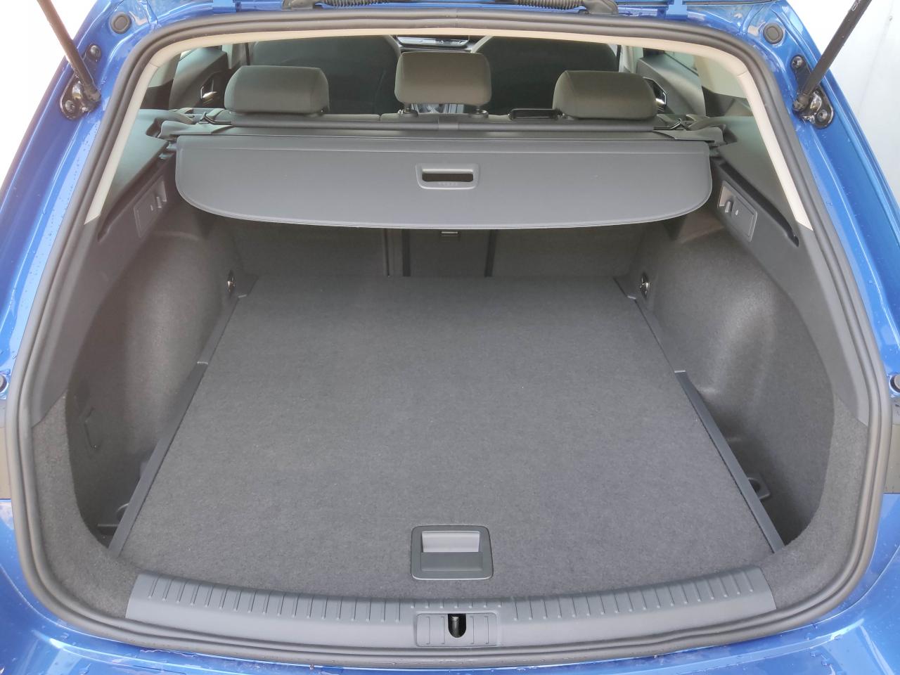 Seat LEON SPORTSTOURER ROAD EDITION 1.5 TSI, CO2-Klasse: D, NAVI SHZ Bildbeschreibung: Seat LEON SPORTSTOURER ROAD EDITION 1.5 TSI, CO2-Klasse: D, NAVI SHZ