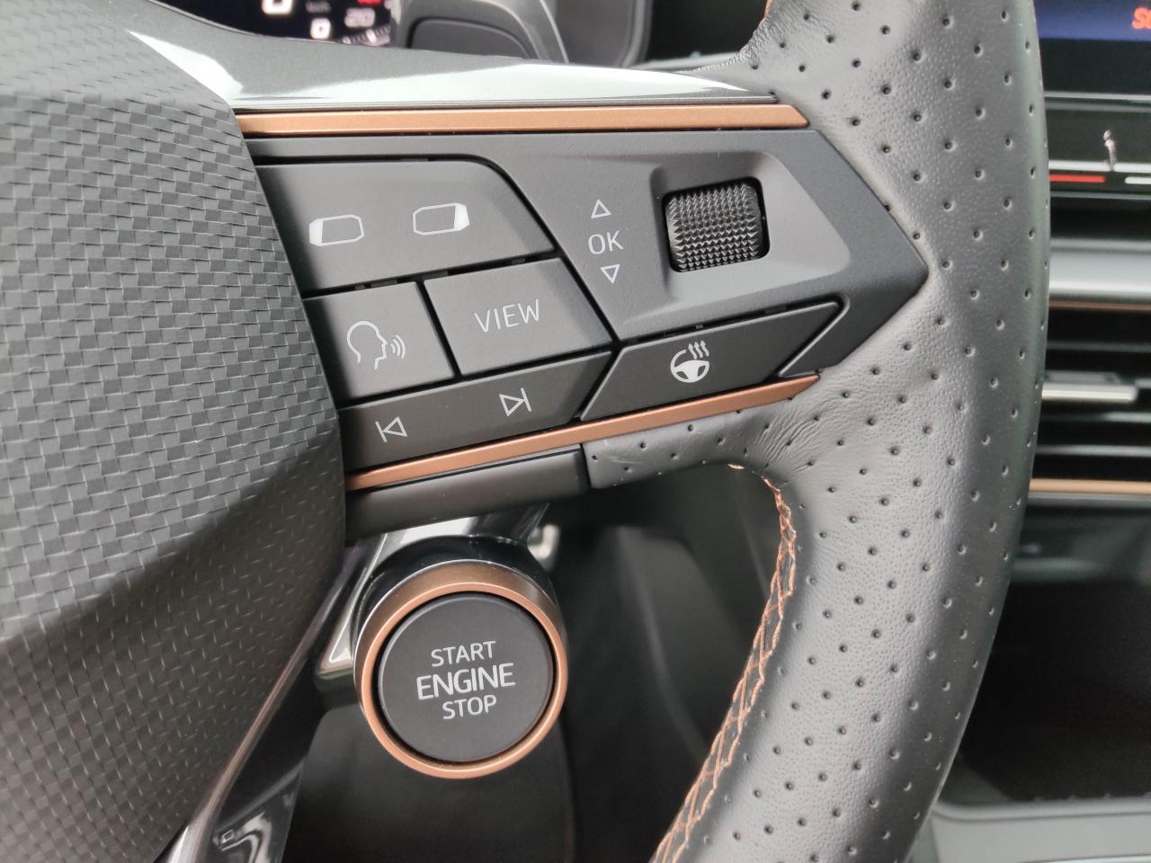 Cupra LEON SPORTSTOURER VZ 2.0 TSI DSG 4DRIVE AHK NAVI Bildbeschreibung: Cupra LEON SPORTSTOURER VZ 2.0 TSI DSG 4DRIVE AHK NAVI