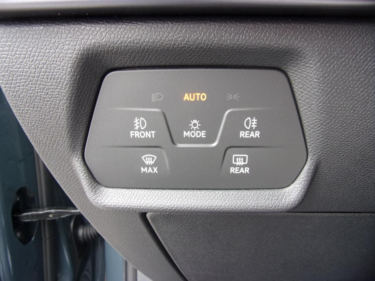 Cupra LEON SPORTSTOURER VZ 2.0 TSI DSG 4DRIVE SITZHEI. Bildbeschreibung: Cupra LEON SPORTSTOURER VZ 2.0 TSI DSG 4DRIVE SITZHEI.