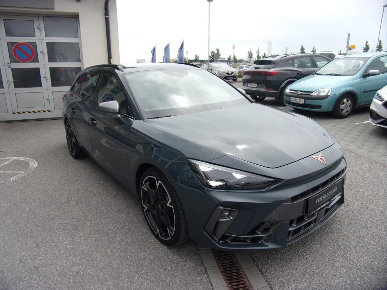 Cupra LEON SPORTSTOURER VZ 2.0 TSI DSG 4DRIVE SITZHEI. Bildbeschreibung: Cupra LEON SPORTSTOURER VZ 2.0 TSI DSG 4DRIVE SITZHEI.