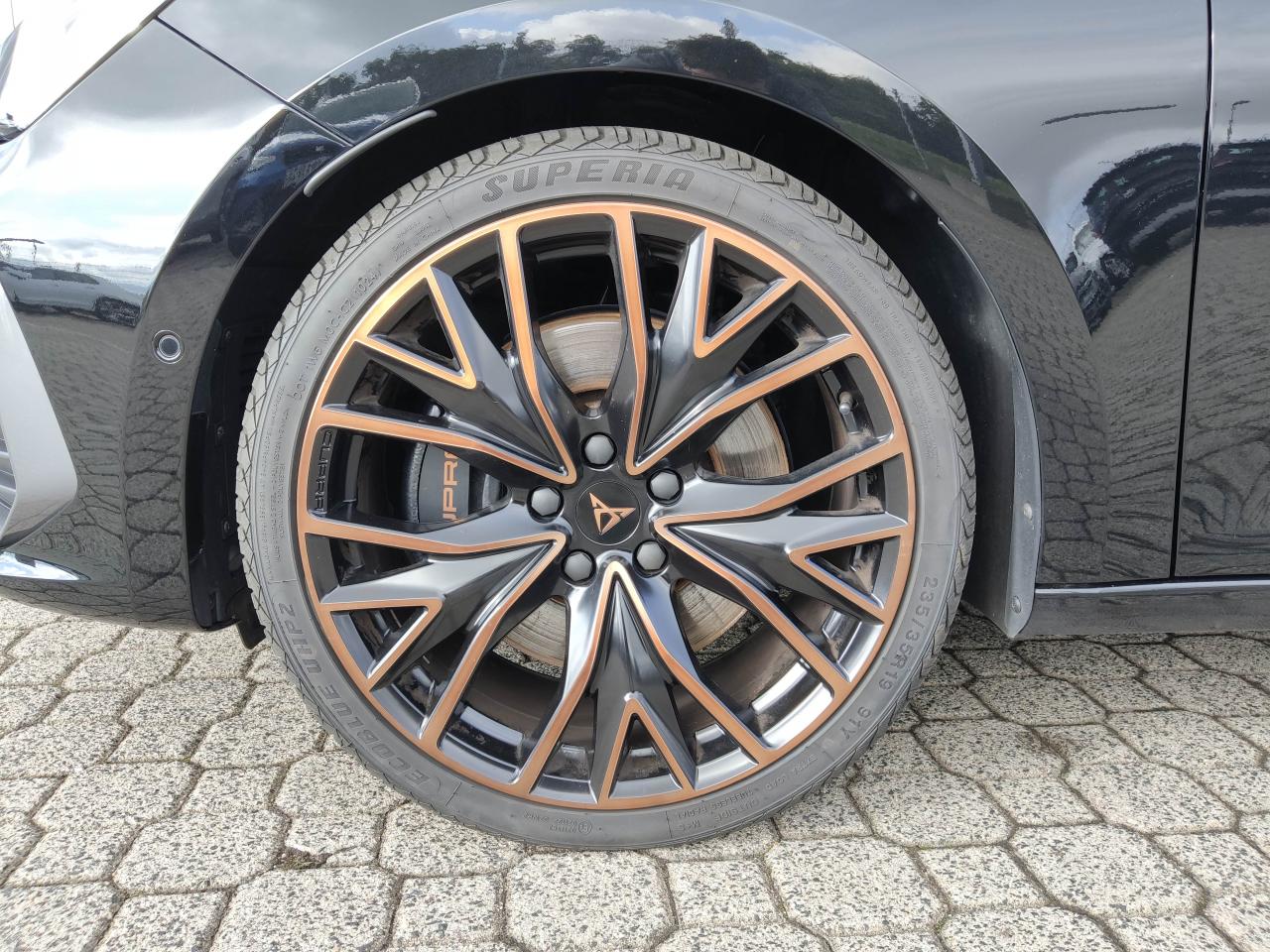 Cupra LEON SPORTSTOURER VZ 2.0 TSI 4DRIVE DSG NAVI EPH Bildbeschreibung: Cupra LEON SPORTSTOURER VZ 2.0 TSI 4DRIVE DSG NAVI EPH