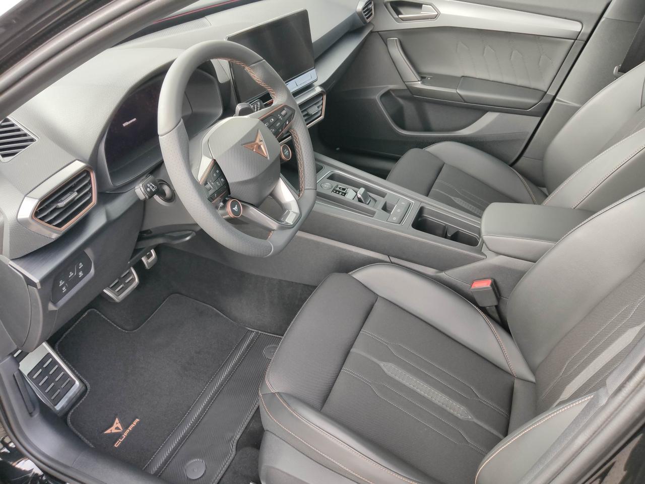 Cupra LEON SPORTSTOURER VZ 2.0 TSI 4DRIVE DSG NAVI EPH Bildbeschreibung: Cupra LEON SPORTSTOURER VZ 2.0 TSI 4DRIVE DSG NAVI EPH