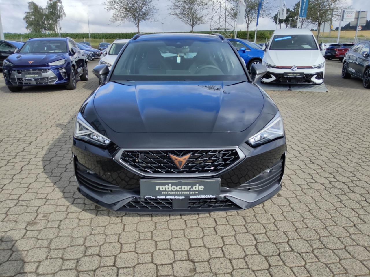 Cupra LEON SPORTSTOURER VZ 2.0 TSI 4DRIVE DSG NAVI EPH Bildbeschreibung: Cupra LEON SPORTSTOURER VZ 2.0 TSI 4DRIVE DSG NAVI EPH