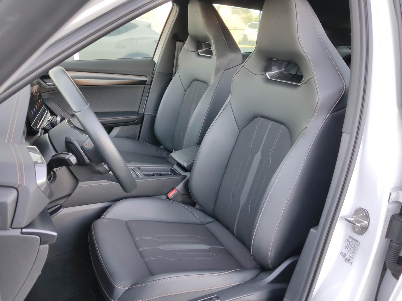 Cupra FORMENTOR VZ 2.0 TSI 4DRIVE DSG GAR.-06/27* Bildbeschreibung: Cupra FORMENTOR VZ 2.0 TSI 4DRIVE DSG GAR.-06/27*