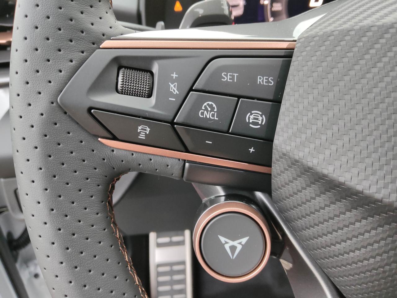 Cupra TERRAMAR 1.5 ETSI DSG, CO2-Klasse: E, AHZV NAVI SHZ TOP-VIEW Bildbeschreibung: Cupra TERRAMAR 1.5 ETSI DSG, CO2-Klasse: E, AHZV NAVI SHZ TOP-VIEW