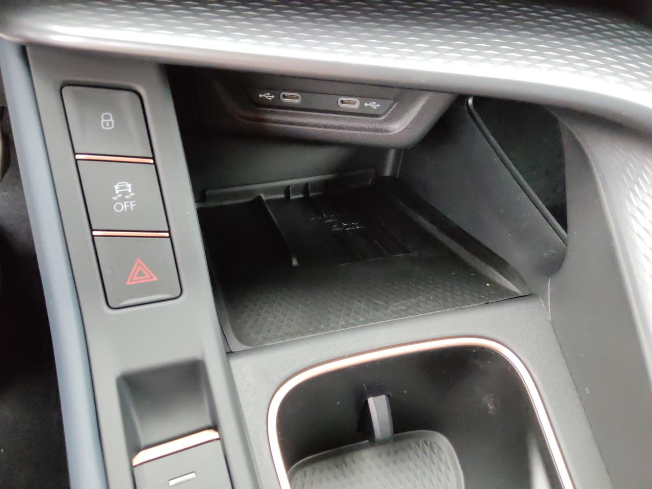 Cupra TERRAMAR 1.5 ETSI DSG, CO2-Klasse: E, AHZV NAVI SHZ TOP-VIEW Bildbeschreibung: Cupra TERRAMAR 1.5 ETSI DSG, CO2-Klasse: E, AHZV NAVI SHZ TOP-VIEW