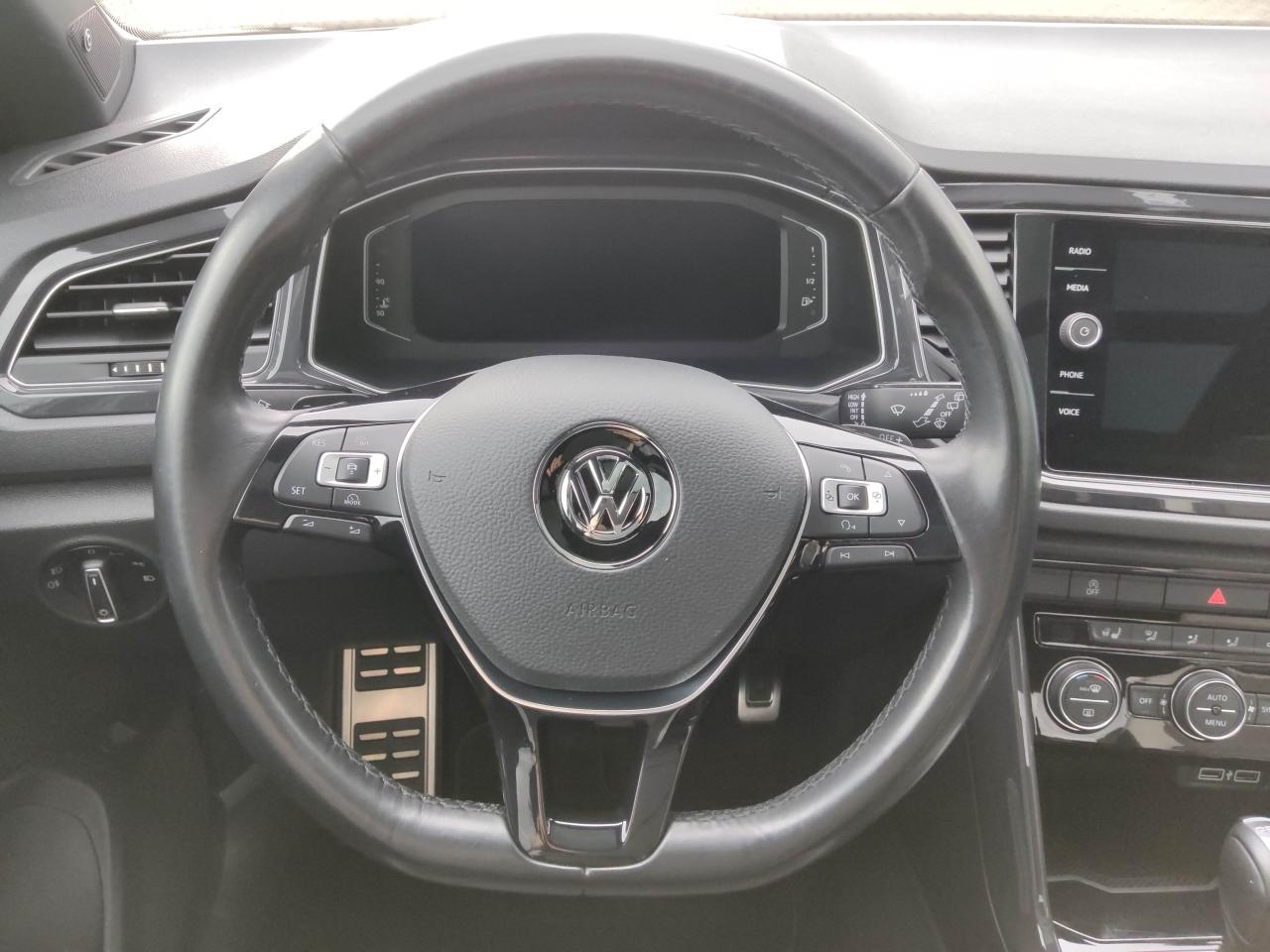 Volkswagen T ROC SPORT 2.0 TSI DSG 4MOTION AHZV NAVI SITZH. Bildbeschreibung: Volkswagen T ROC SPORT 2.0 TSI DSG 4MOTION AHZV NAVI SITZH.