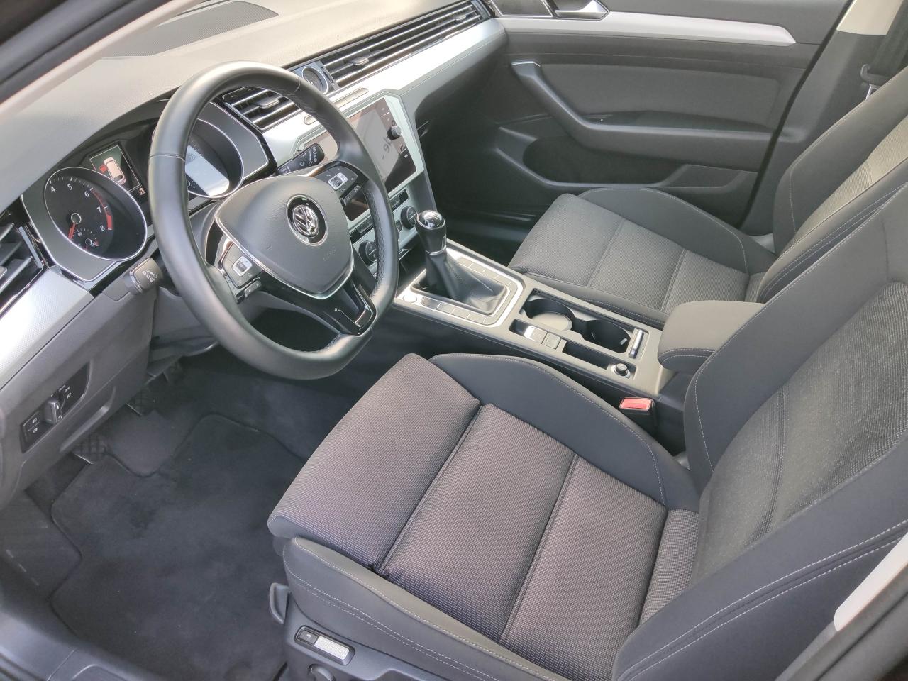 Volkswagen PASSAT VARIANT COMFORTLINE 1.4 TSI NAVI SITZHEI. Bildbeschreibung: Volkswagen PASSAT VARIANT COMFORTLINE 1.4 TSI NAVI SITZHEI.