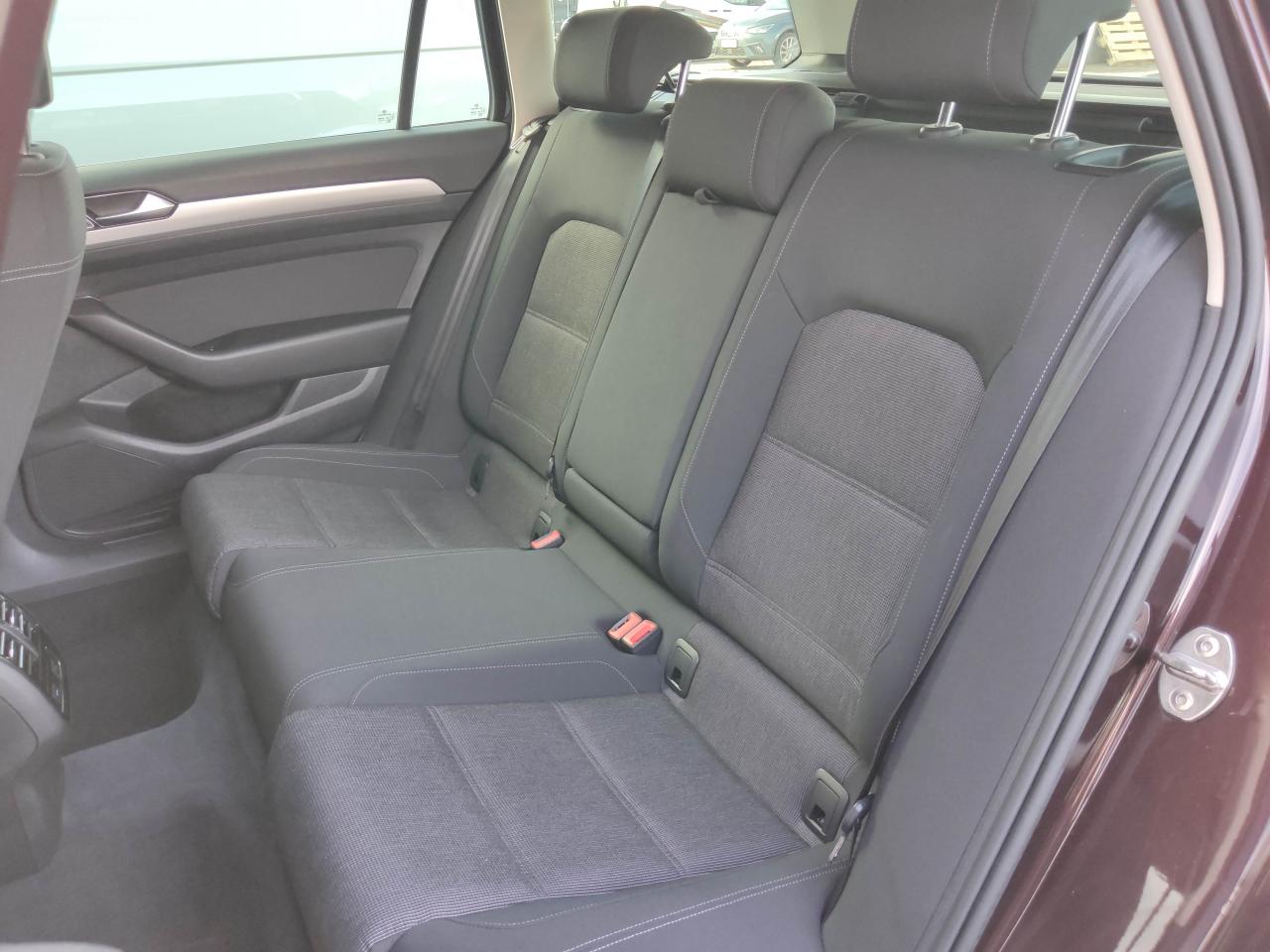 Volkswagen PASSAT VARIANT COMFORTLINE 1.4 TSI NAVI SITZHEI. Bildbeschreibung: Volkswagen PASSAT VARIANT COMFORTLINE 1.4 TSI NAVI SITZHEI.