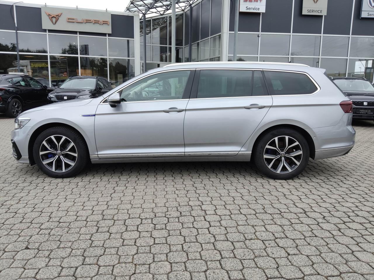 Volkswagen PASSAT GTE VARIANT 1.4 eHYBRID DSG NAVI SHZ RFK Bildbeschreibung: Volkswagen PASSAT GTE VARIANT 1.4 eHYBRID DSG NAVI SHZ RFK