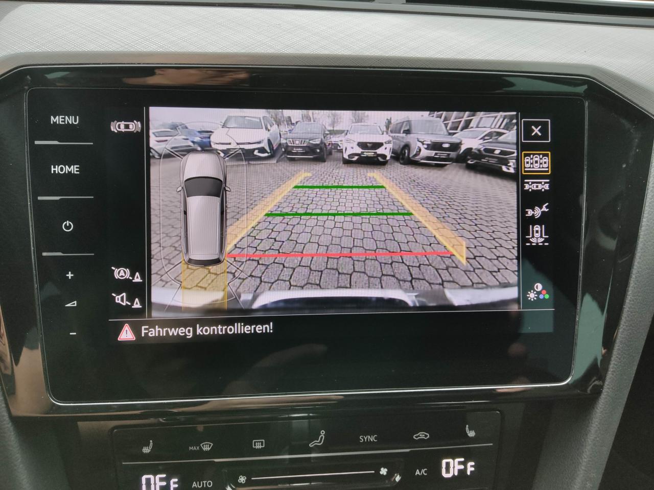 Volkswagen PASSAT GTE VARIANT 1.4 eHYBRID DSG NAVI SHZ RFK Bildbeschreibung: Volkswagen PASSAT GTE VARIANT 1.4 eHYBRID DSG NAVI SHZ RFK