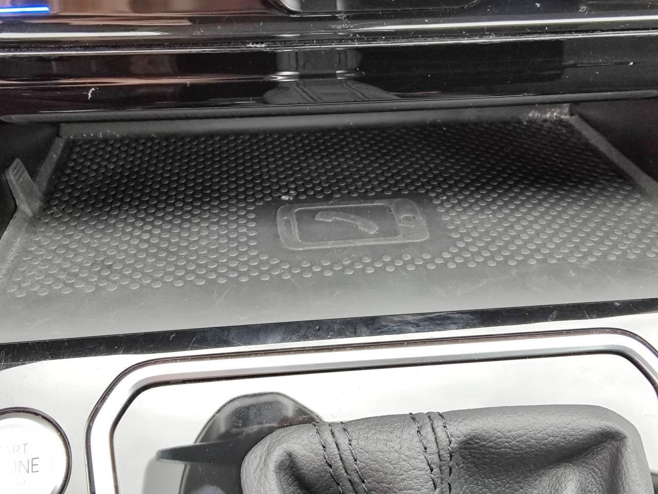 Volkswagen PASSAT GTE VARIANT 1.4 eHYBRID DSG NAVI SHZ RFK Bildbeschreibung: Volkswagen PASSAT GTE VARIANT 1.4 eHYBRID DSG NAVI SHZ RFK